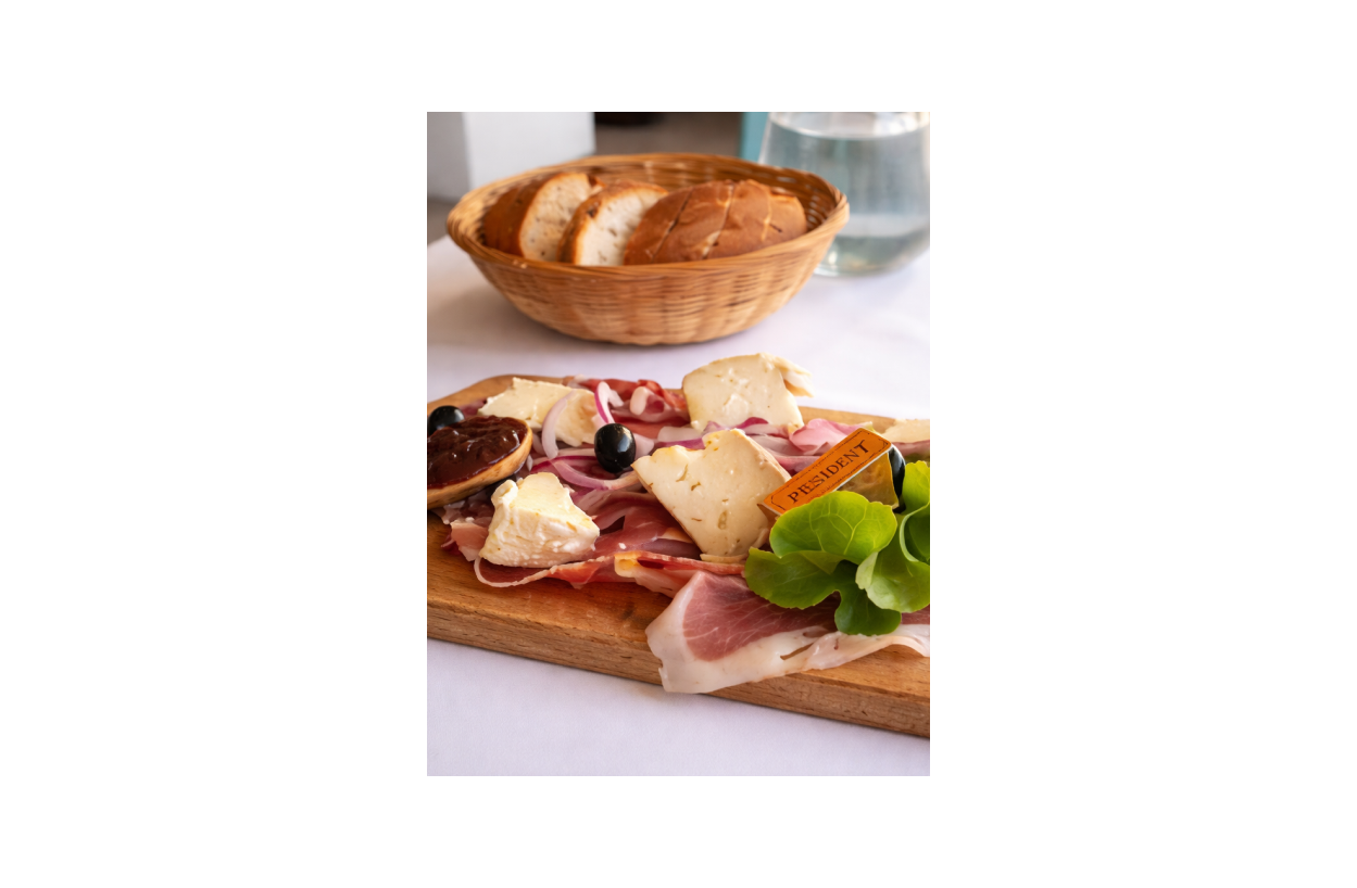 Le restaurant - Le Belvédère - restaurant AVAPESSA